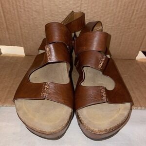 RARE Pierre Dumas Platform Leather Sandals Size 10 Lightly Worn